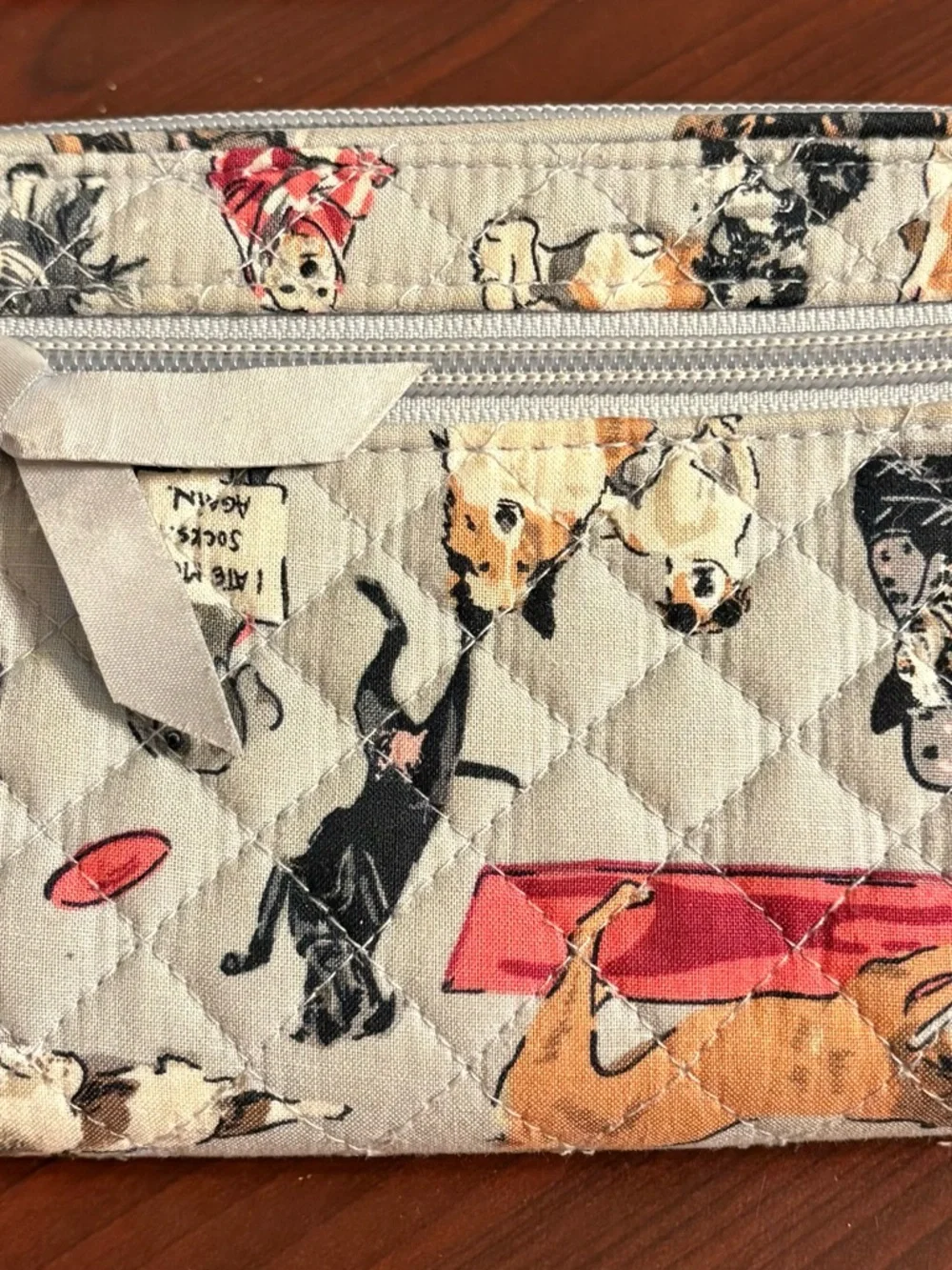 Vera Bradley Dog Wallet  8" x 5" Best In show? - Picture 3 of 6